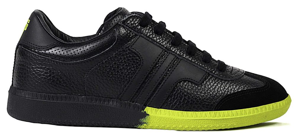 Compakt Black inverse