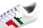 Compakt White-tricolor